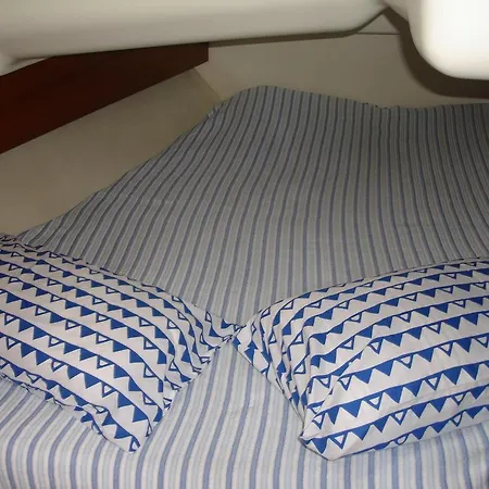 Original Sailboat Xperience Bådhotel 3*
